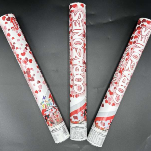 Lanza papel de corazones