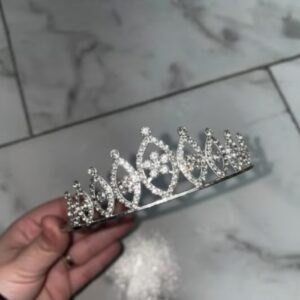 Tiara fina (diseño b)