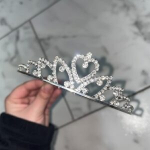 Tiara fina (diseño a)